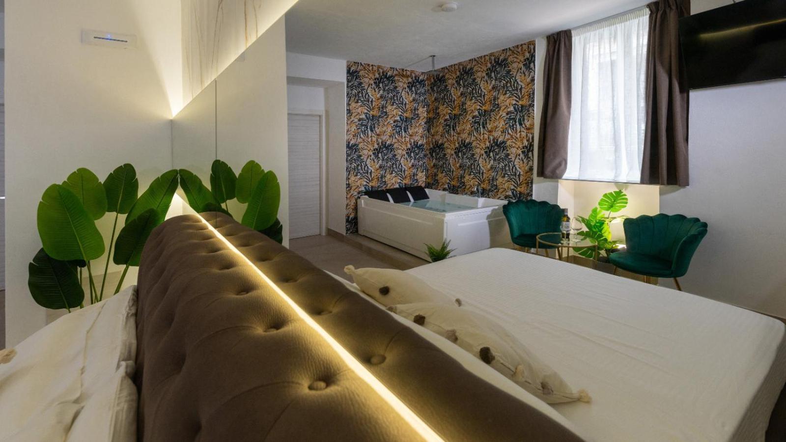 Mazzini Luxury Jacuzzy Suite 卡塔尼亚 外观 照片